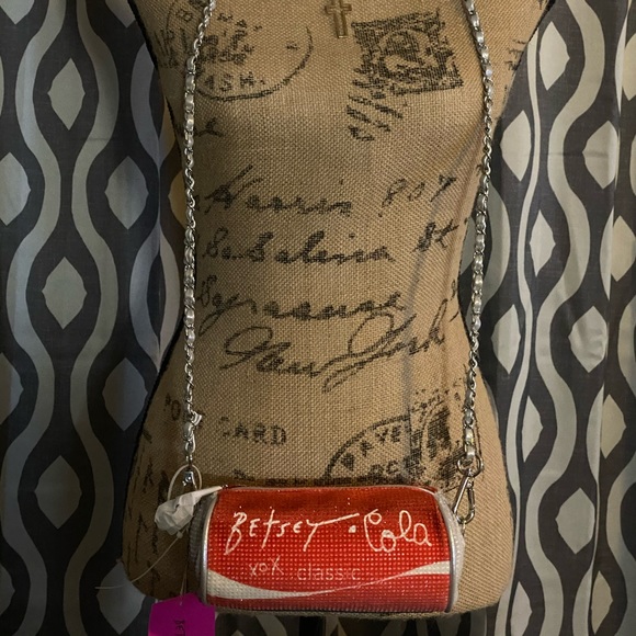 Betsey Johnson Crossbody - Picture 8 of 8